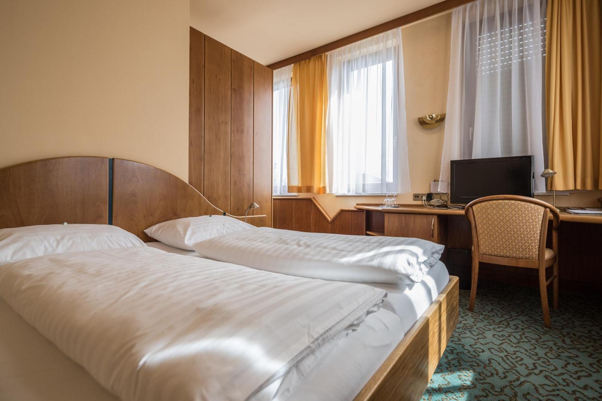 Hotel Eitljoerg Vienna Bilik gambar